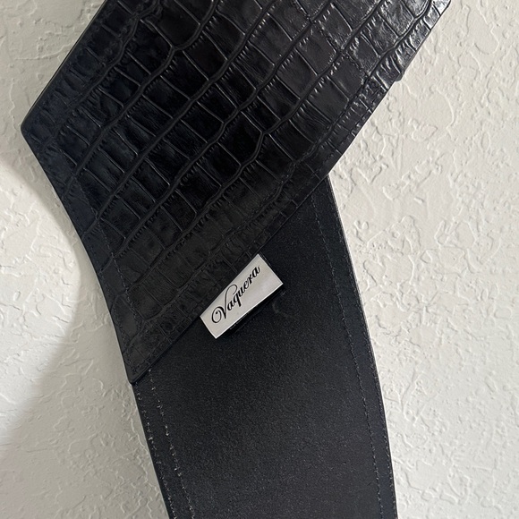 Vaquera Big Belt - Picture 2 of 3